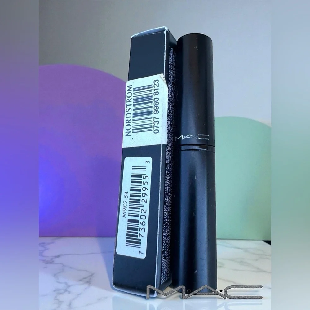 MAC NIGHT BLOOMING Mattene Lipstick. LIMITED EDITION. NEW IN BOX.